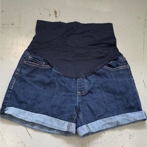Time and Tru Dark Blue Denim Women’s Maternity Shorts with rolled cuffs small